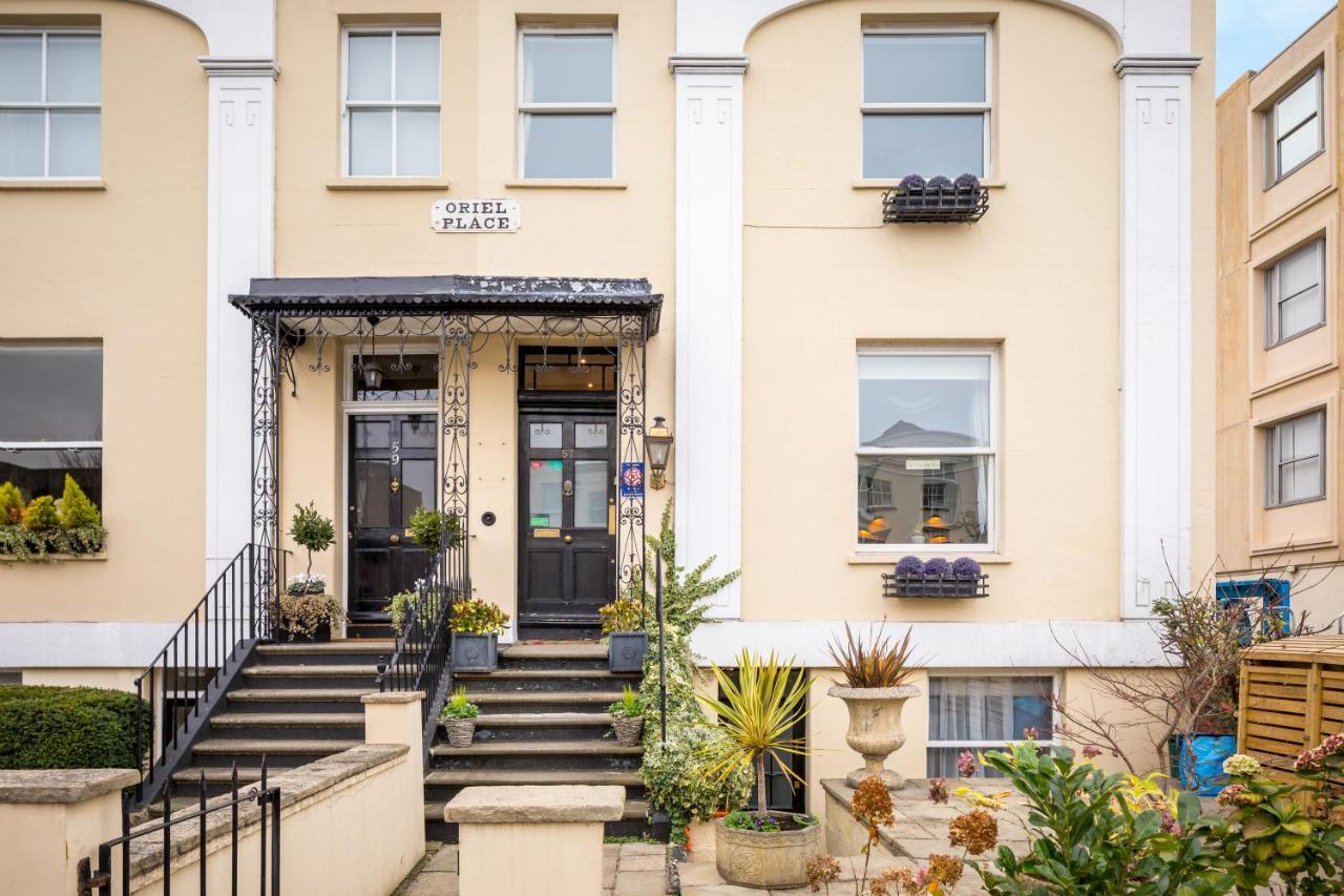 Crossways Guest House Cheltenham Eksteriør billede