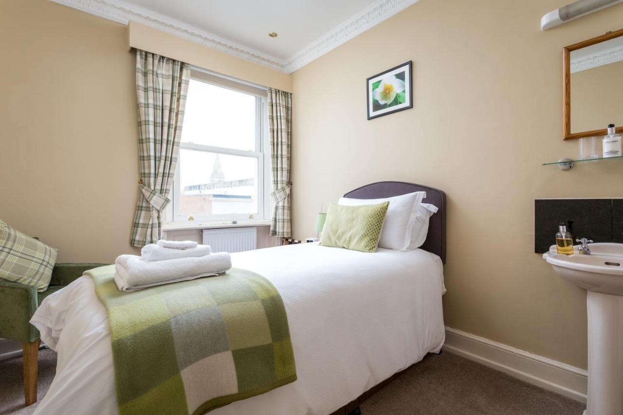 Crossways Guest House Cheltenham Eksteriør billede