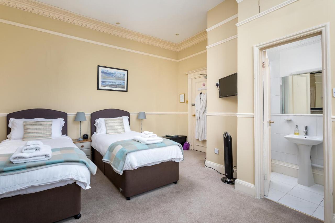 Crossways Guest House Cheltenham Eksteriør billede